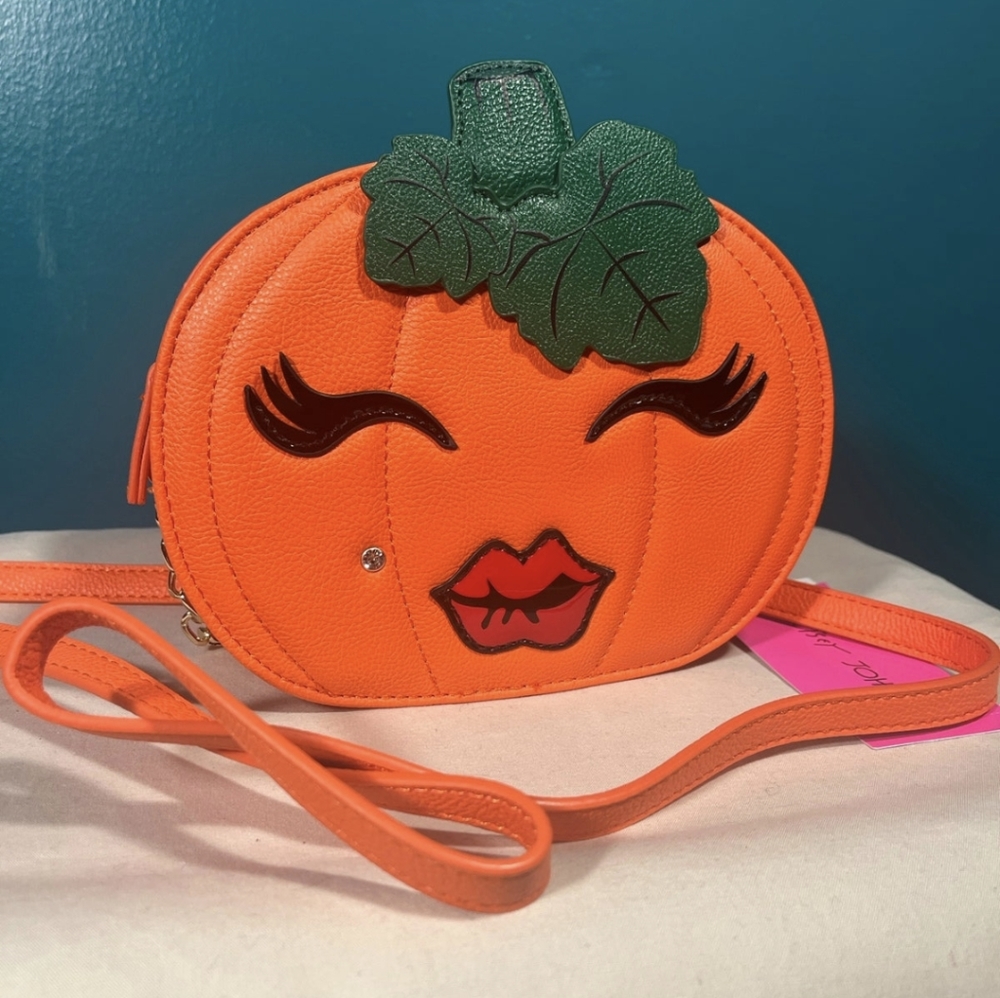 Betsy Johnson pumpkin purse Halloween